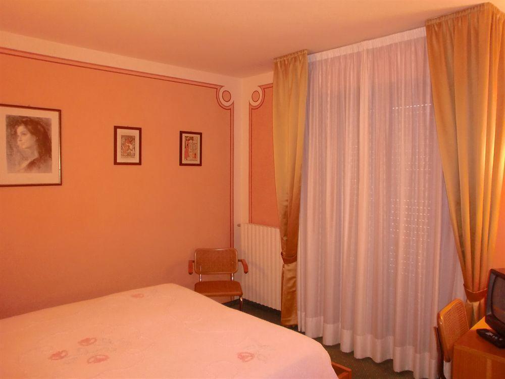 Hotel La Pergola Barga Εξωτερικό φωτογραφία
