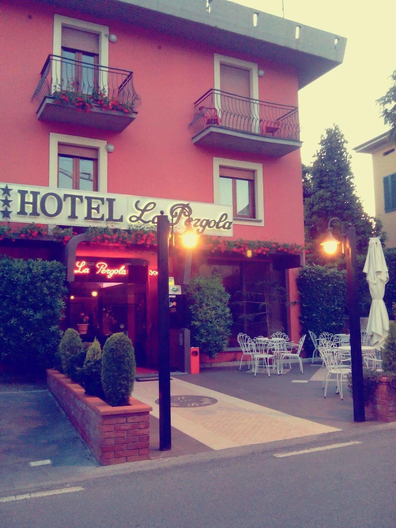 Hotel La Pergola Barga Εξωτερικό φωτογραφία