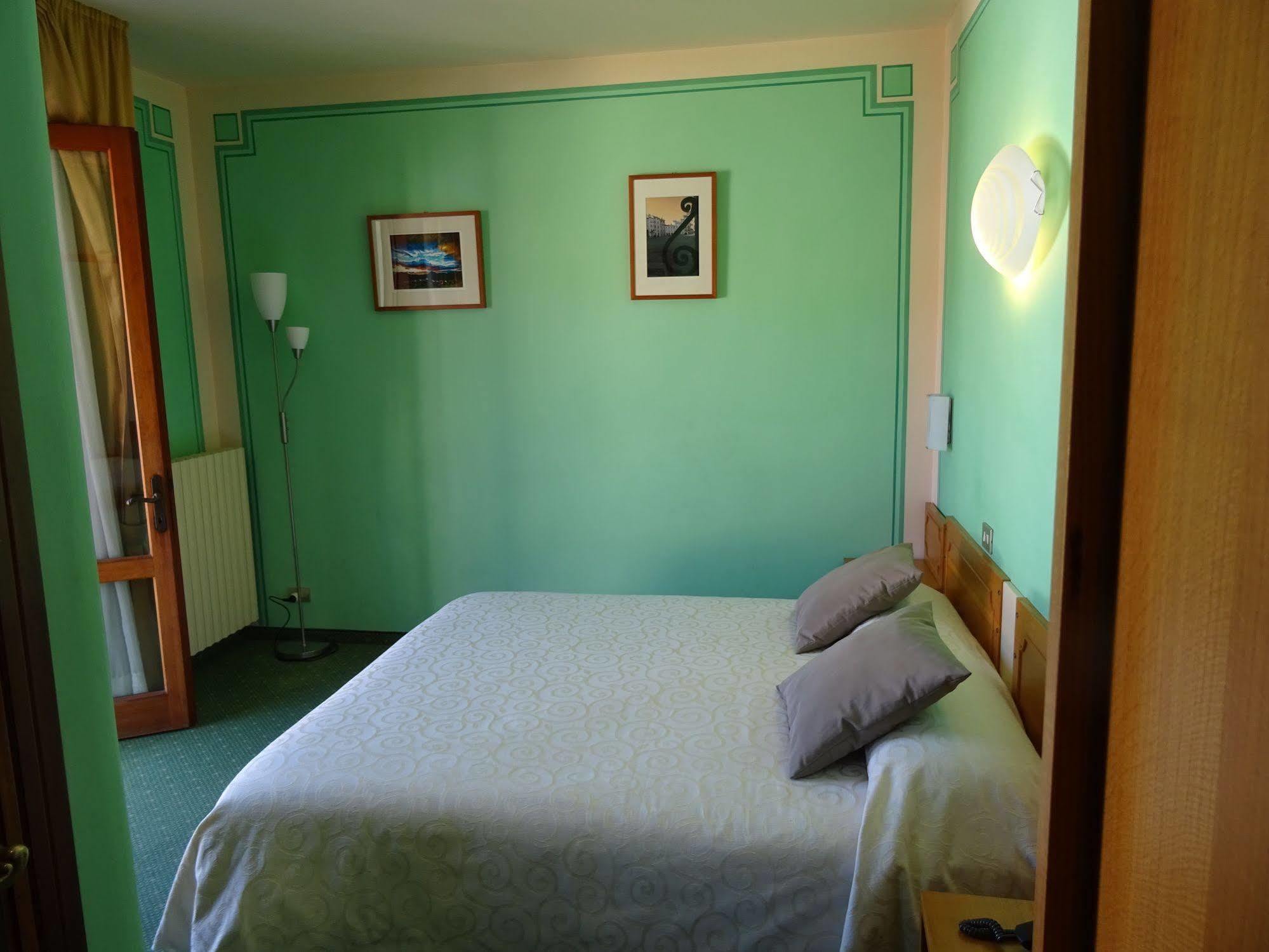 Hotel La Pergola Barga Εξωτερικό φωτογραφία