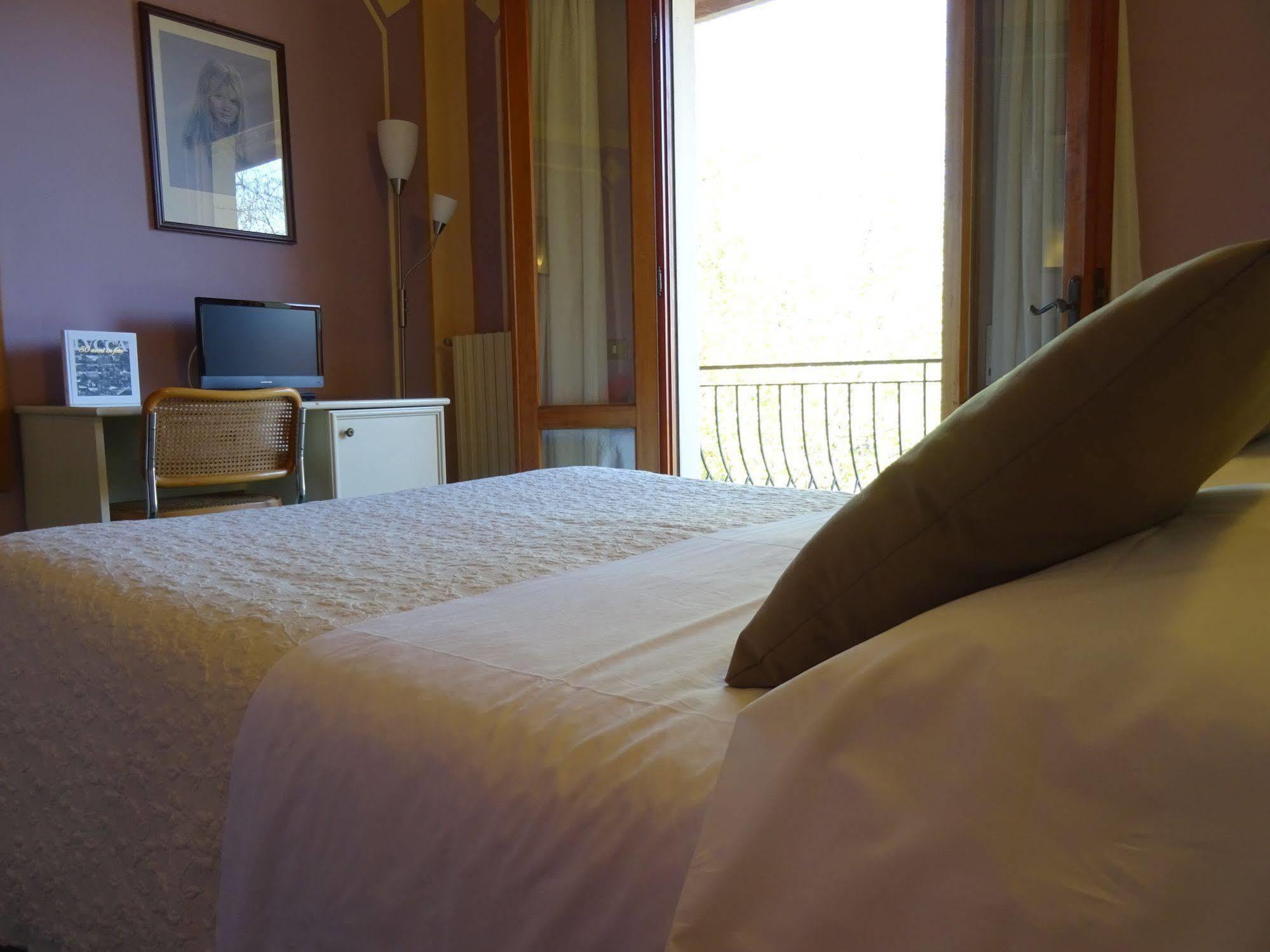 Hotel La Pergola Barga Εξωτερικό φωτογραφία