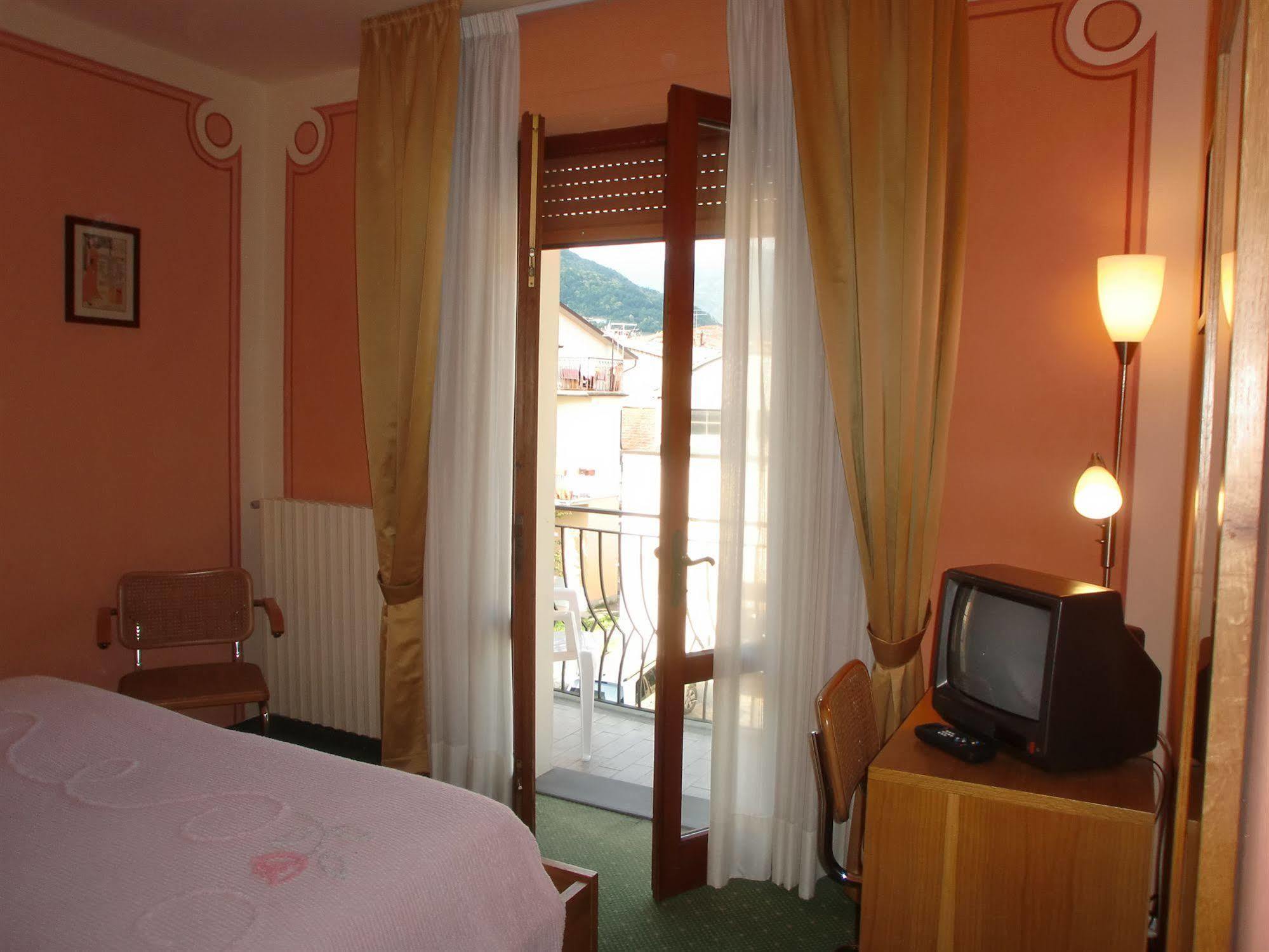 Hotel La Pergola Barga Εξωτερικό φωτογραφία