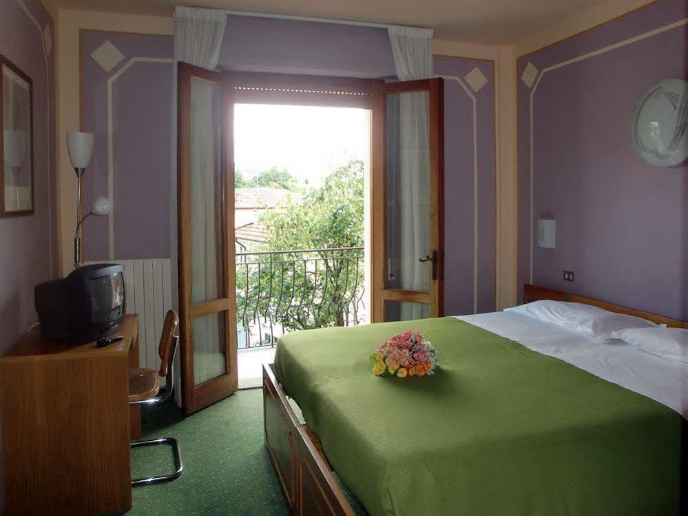 Hotel La Pergola Barga Εξωτερικό φωτογραφία